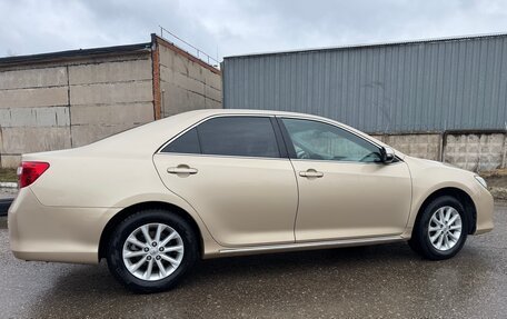 Toyota Camry, 2012 год, 1 470 000 рублей, 2 фотография