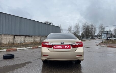 Toyota Camry, 2012 год, 1 470 000 рублей, 4 фотография