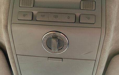 Volkswagen Touareg III, 2007 год, 1 100 000 рублей, 34 фотография