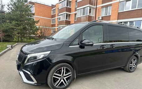 Mercedes-Benz V-Класс, 2020 год, 5 000 000 рублей, 3 фотография