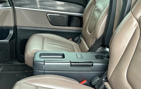 Mercedes-Benz V-Класс, 2020 год, 5 000 000 рублей, 14 фотография