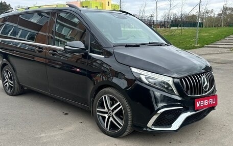 Mercedes-Benz V-Класс, 2020 год, 5 000 000 рублей, 2 фотография