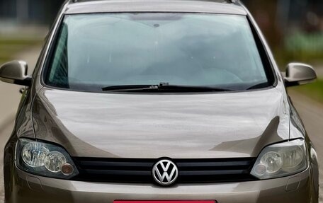 Volkswagen Golf Plus II, 2010 год, 540 000 рублей, 8 фотография