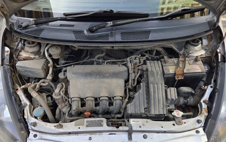 Honda Fit III, 2001 год, 299 000 рублей, 23 фотография