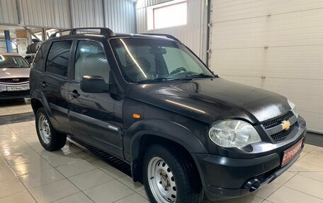 Chevrolet Niva I рестайлинг, 2011 год, 439 000 рублей, 2 фотография
