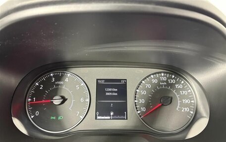 Renault Arkana I, 2020 год, 1 725 000 рублей, 11 фотография