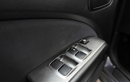 Mitsubishi Outlander III рестайлинг 3, 2007 год, 650 000 рублей, 9 фотография