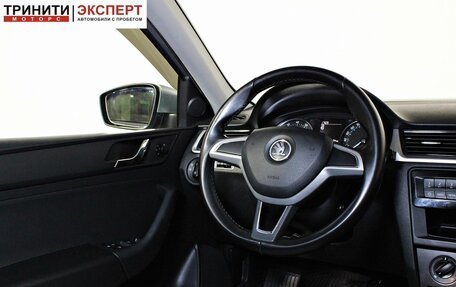 Skoda Rapid I, 2015 год, 1 067 000 рублей, 13 фотография