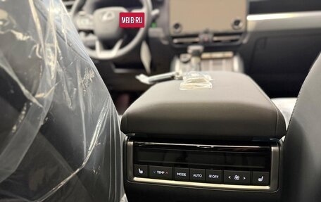 Lexus GX, 2026 год, 17 000 000 рублей, 24 фотография