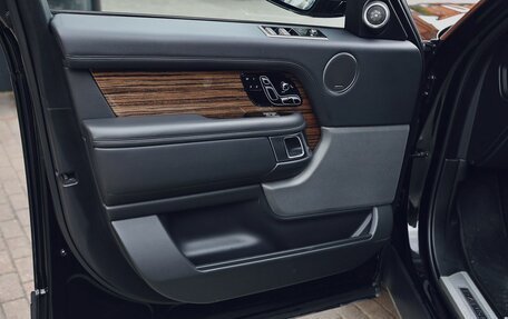 Land Rover Range Rover IV рестайлинг, 2018 год, 6 500 000 рублей, 12 фотография