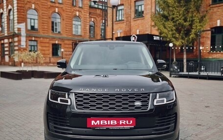 Land Rover Range Rover IV рестайлинг, 2018 год, 6 500 000 рублей, 4 фотография