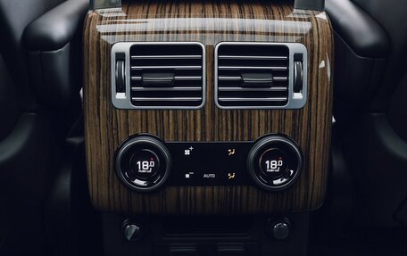 Land Rover Range Rover IV рестайлинг, 2018 год, 6 500 000 рублей, 33 фотография