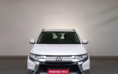 Mitsubishi Outlander III рестайлинг 3, 2019 год, 1 950 000 рублей, 1 фотография