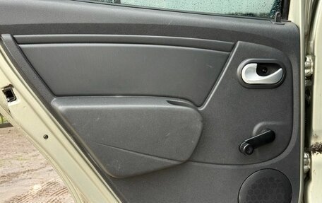 Renault Sandero I, 2013 год, 649 000 рублей, 20 фотография