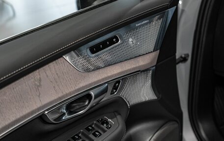 Volvo XC90 II рестайлинг, 2025 год, 10 700 000 рублей, 11 фотография