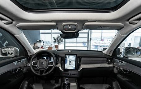Volvo XC90 II рестайлинг, 2025 год, 10 700 000 рублей, 18 фотография