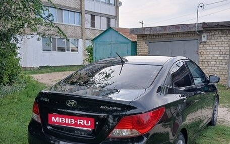 Hyundai Solaris II рестайлинг, 2013 год, 730 000 рублей, 4 фотография