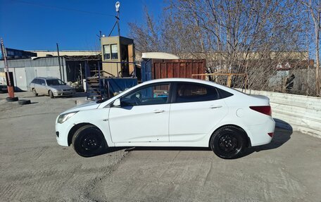 Hyundai Solaris II рестайлинг, 2016 год, 600 000 рублей, 7 фотография