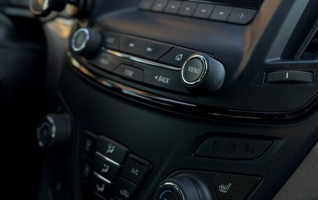 Opel Insignia II рестайлинг, 2014 год, 900 000 рублей, 13 фотография