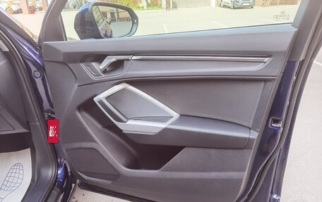 Audi Q3, 2022 год, 2 990 000 рублей, 24 фотография