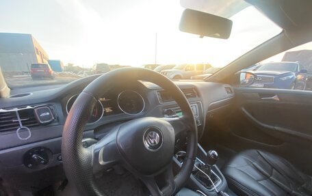 Volkswagen Jetta VI, 2015 год, 850 000 рублей, 7 фотография