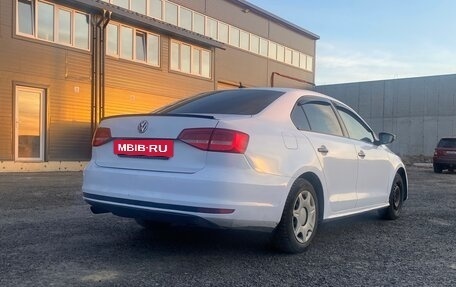 Volkswagen Jetta VI, 2015 год, 850 000 рублей, 3 фотография