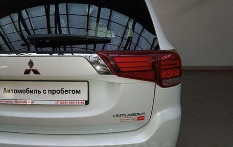 Mitsubishi Outlander III рестайлинг 3, 2019 год, 1 950 000 рублей, 9 фотография