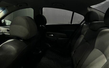 Chevrolet Cruze II, 2010 год, 619 900 рублей, 8 фотография