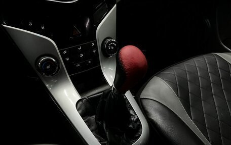 Chevrolet Cruze II, 2010 год, 619 900 рублей, 14 фотография