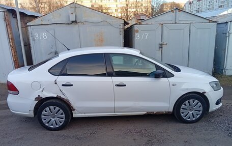 Volkswagen Polo VI (EU Market), 2011 год, 300 000 рублей, 8 фотография