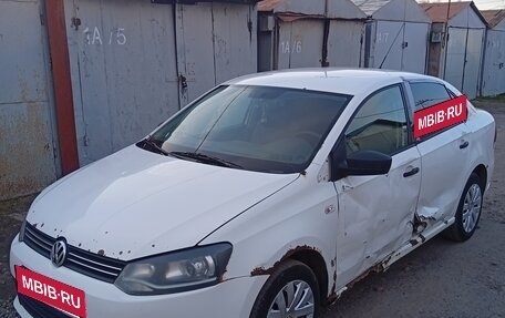 Volkswagen Polo VI (EU Market), 2011 год, 300 000 рублей, 3 фотография