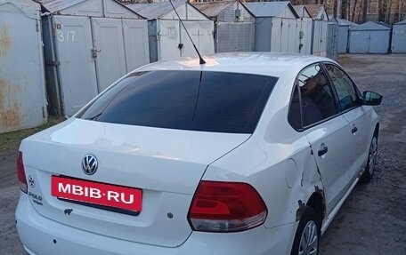 Volkswagen Polo VI (EU Market), 2011 год, 300 000 рублей, 5 фотография