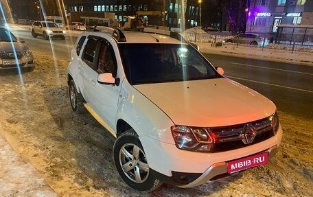 Renault Duster I рестайлинг, 2016 год, 890 000 рублей, 1 фотография