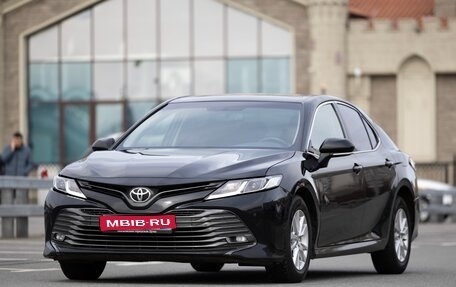 Toyota Camry, 2020 год, 2 390 000 рублей, 1 фотография
