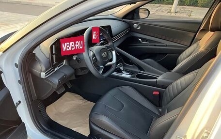 Hyundai Elantra, 2022 год, 1 370 778 рублей, 9 фотография