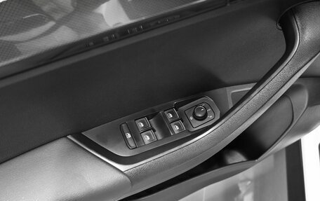 Skoda Karoq I, 2019 год, 2 445 000 рублей, 25 фотография