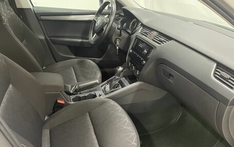 Skoda Octavia, 2019 год, 1 869 000 рублей, 19 фотография