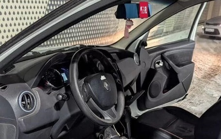 Renault Duster I рестайлинг, 2016 год, 890 000 рублей, 3 фотография