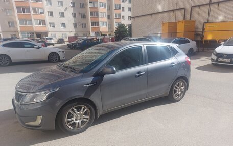 KIA Rio III рестайлинг, 2014 год, 800 000 рублей, 4 фотография