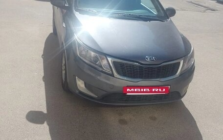 KIA Rio III рестайлинг, 2014 год, 800 000 рублей, 5 фотография