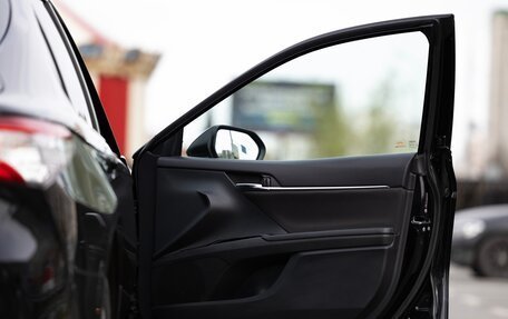 Toyota Camry, 2020 год, 2 390 000 рублей, 12 фотография