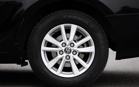 Toyota Camry, 2020 год, 2 390 000 рублей, 15 фотография