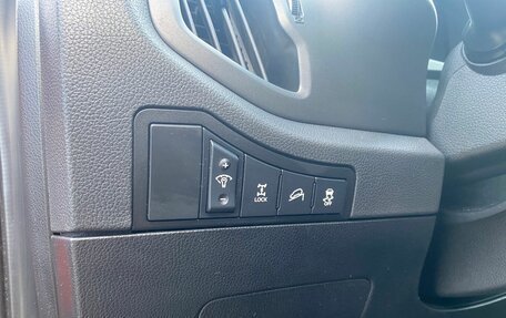 KIA Sportage III, 2011 год, 1 430 000 рублей, 17 фотография