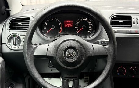 Volkswagen Polo VI (EU Market), 2012 год, 729 000 рублей, 17 фотография