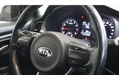 KIA Rio IV, 2018 год, 1 432 000 рублей, 8 фотография