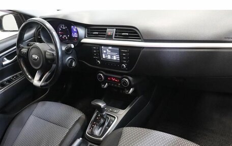 KIA Rio IV, 2018 год, 1 432 000 рублей, 5 фотография