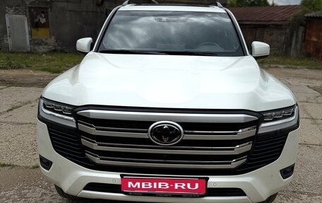 Toyota Land Cruiser, 2023 год, 10 700 000 рублей, 1 фотография