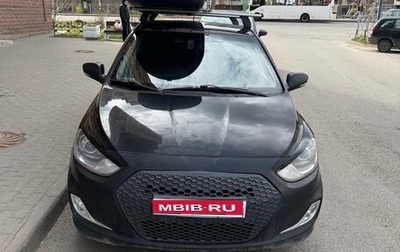 Hyundai Solaris II рестайлинг, 2012 год, 560 000 рублей, 1 фотография