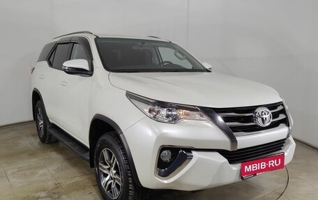 Toyota Fortuner II, 2020 год, 3 700 000 рублей, 1 фотография