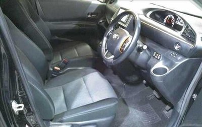 Toyota Sienta II, 2019 год, 1 800 000 рублей, 1 фотография